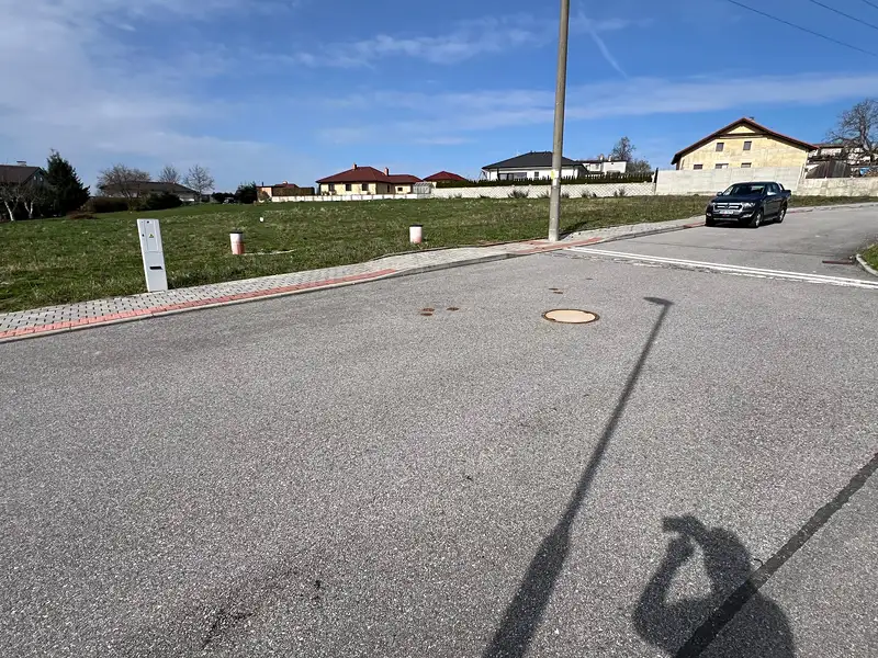 Prodej stavebního pozemku 882 m², Rudolfov – náhled fotky 3