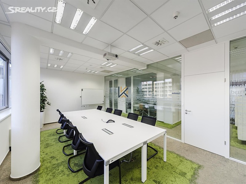 Pronájem kanceláře 505 m² - Widok 3
