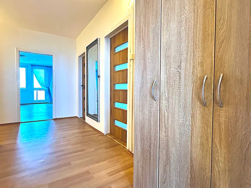 Prodej bytu 4+1 84 m², Praha – náhled fotky 2