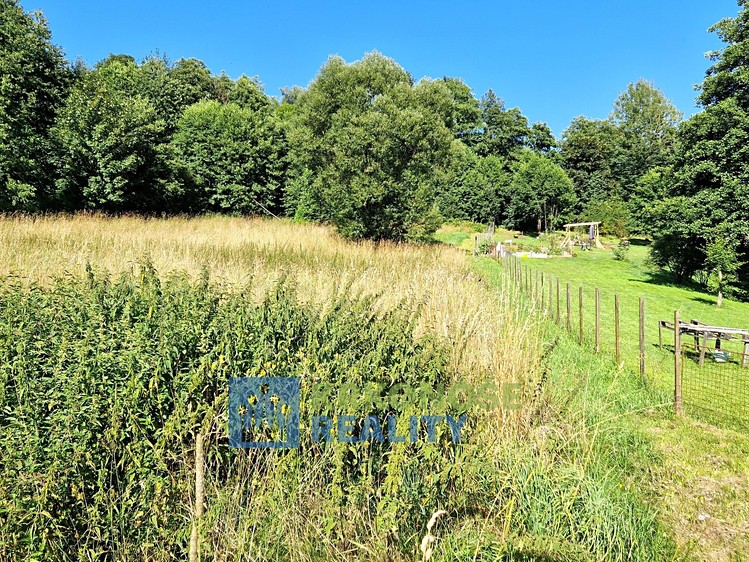 Grundstück zum Kauf, 6.930 m² (1 von 8)