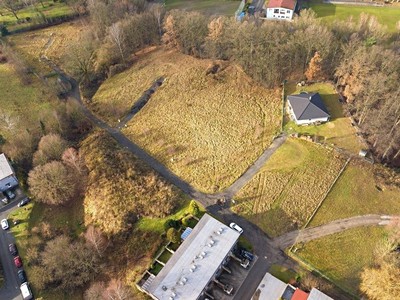 Prodej  komerčního pozemku 18 685 m²