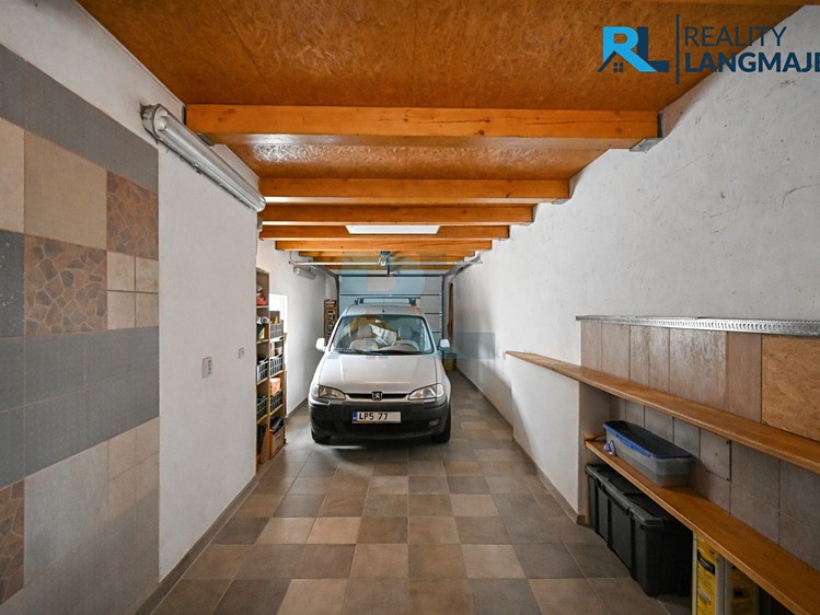 Prodej domu, 225 m² (14 z 36)