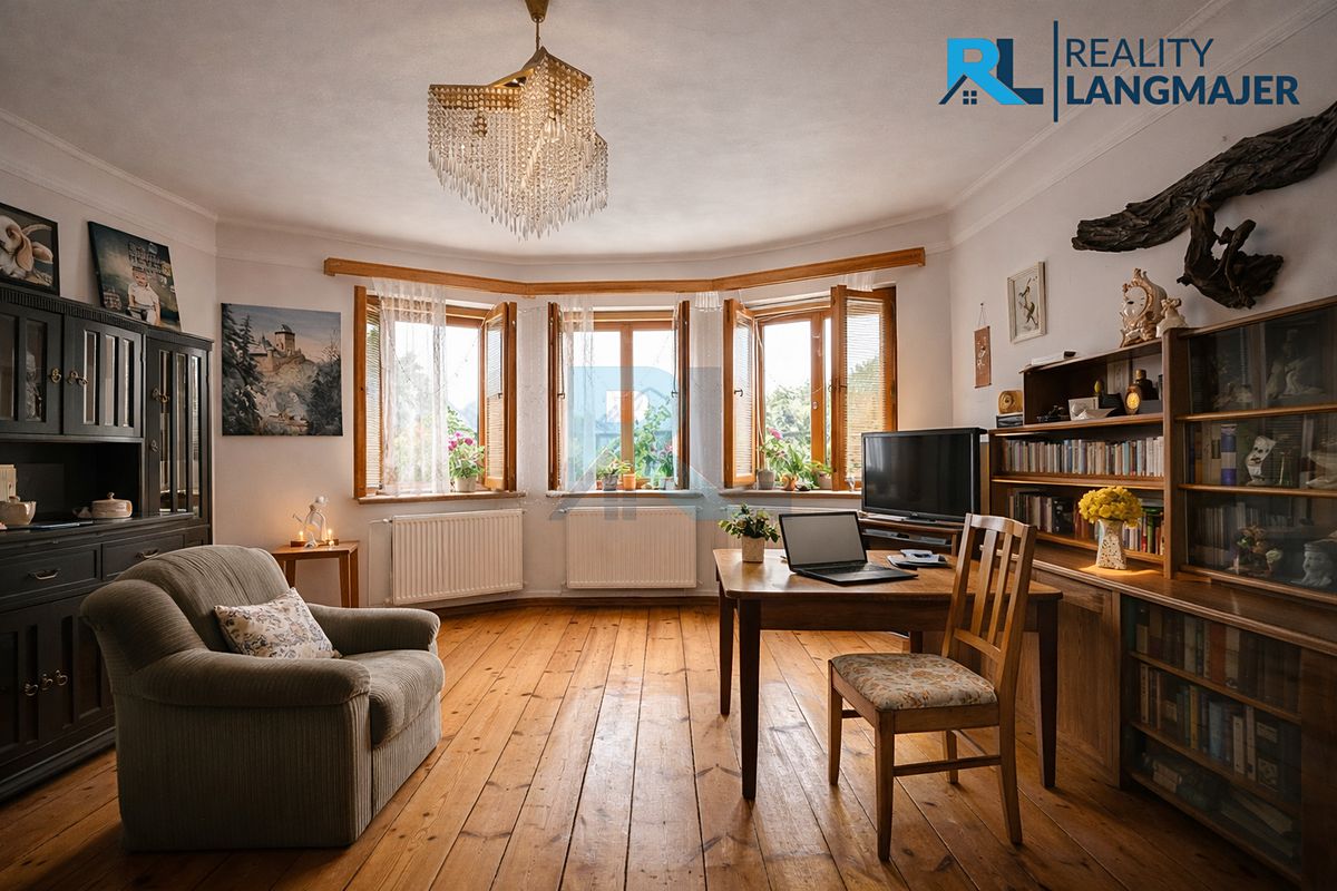 Prodej rodinného domu 225 m², pozemek 1973 m² – fotografie 5