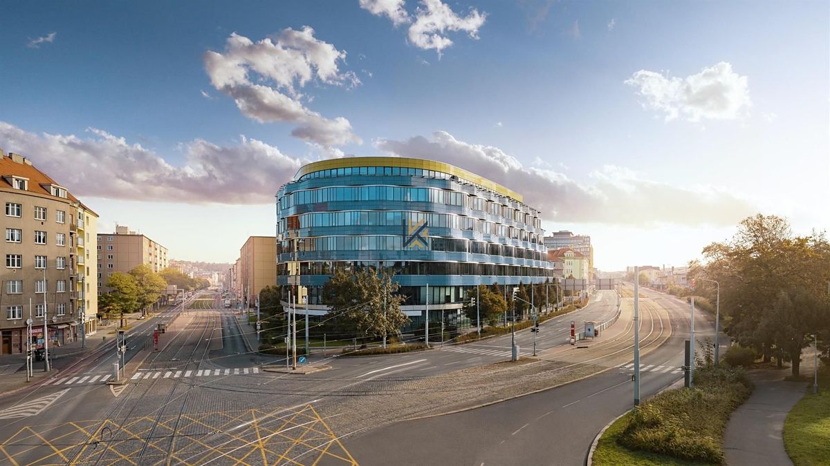 Pronájem kanceláře 708 m²
