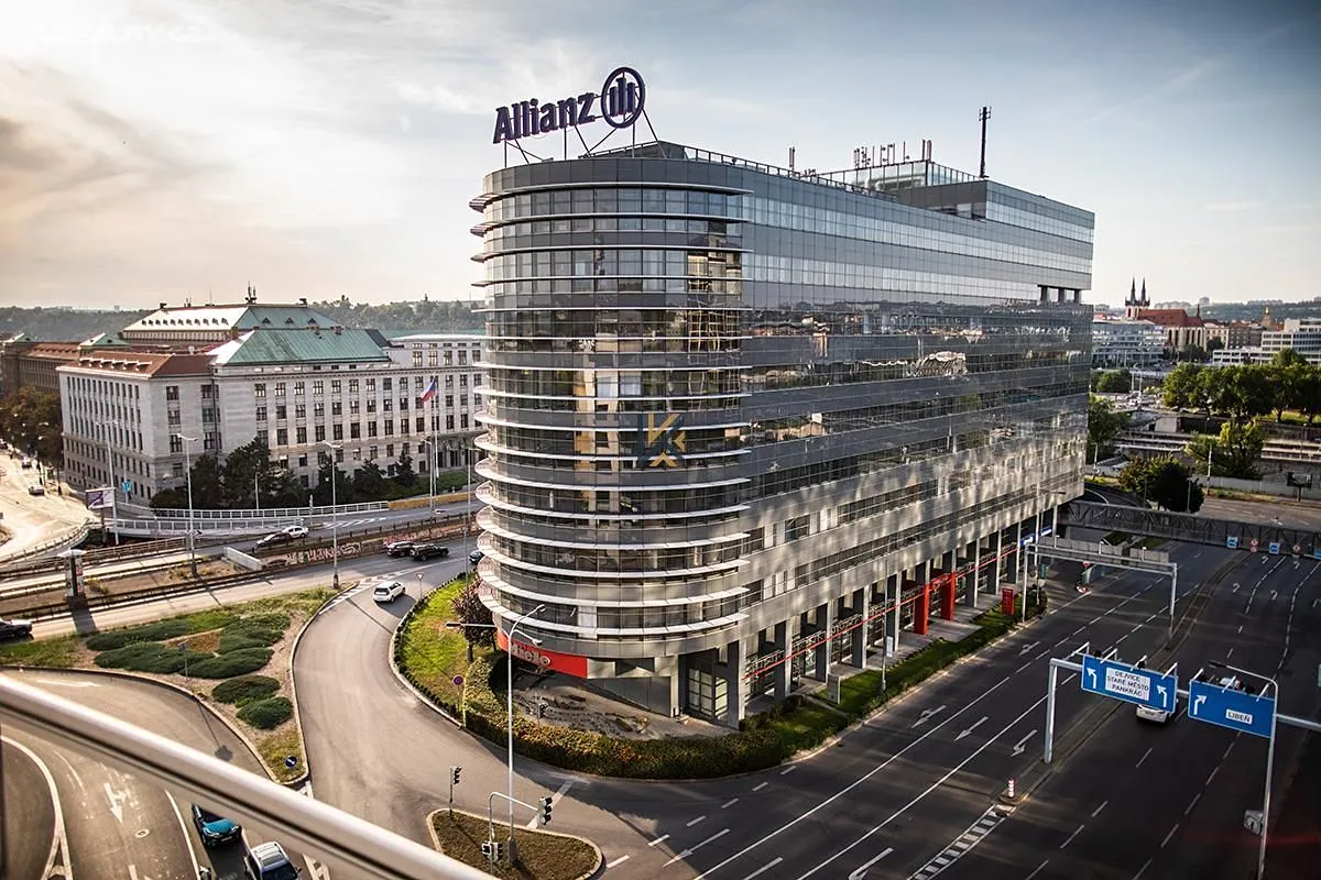 Pronájem kanceláře 506 m², Praha