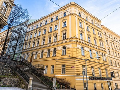 Pronájem bytu 3+kk 74 m²