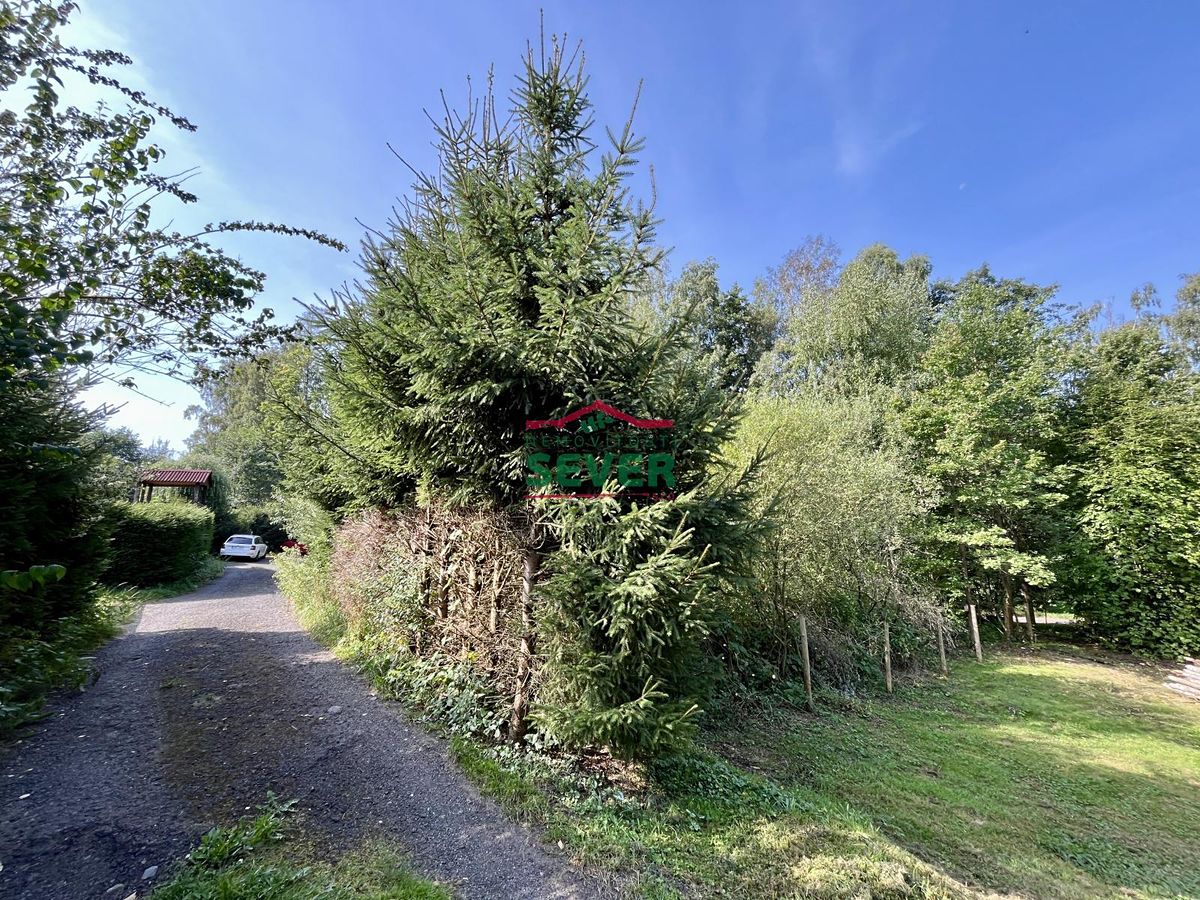 Prodej zahrady 458 m², Huntířov – fotka 1 z 3