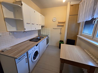 Pronájem bytu 1+1 37 m²