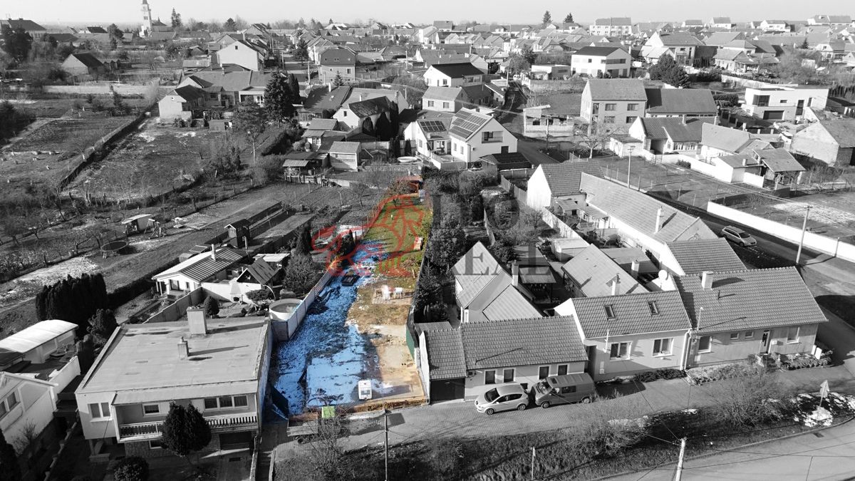 Prodej stavebního pozemku 611 m² – fotografie 3