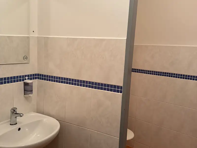 Pronájem obchodního prostoru 60 m², Jablonec nad Nisou – náhled fotky 3