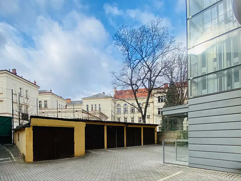 Prodej garáže 16 m², Praha – náhled fotky 2