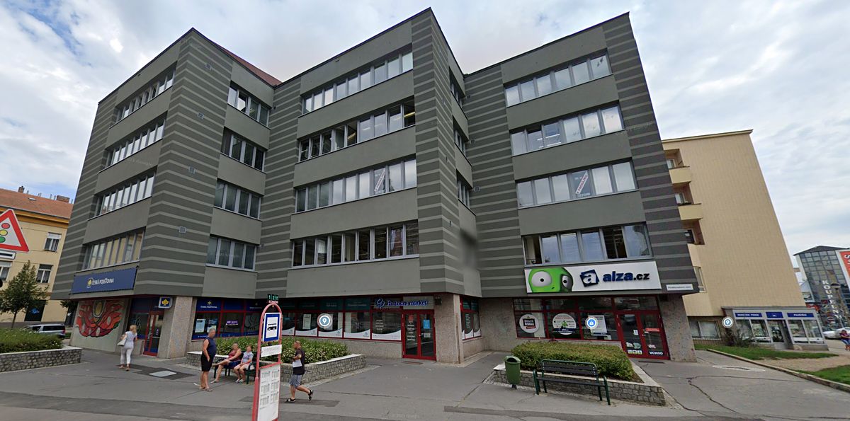 Pronájem skladového prostoru 530 m²