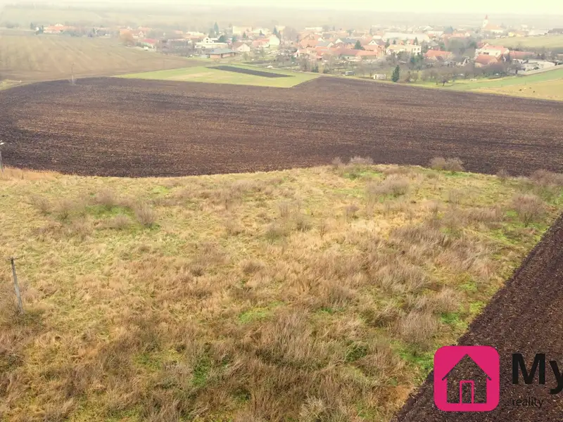Prodej pozemku 1583 m², Troskotovice – náhled fotky 3