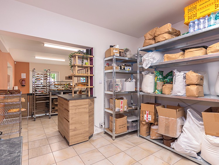Prodej komerčního prostoru, 68 m² (9 z 16)
