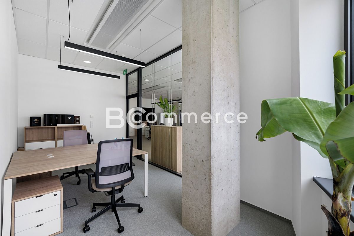 Pronájem kanceláře 148 m² – fotografie 5