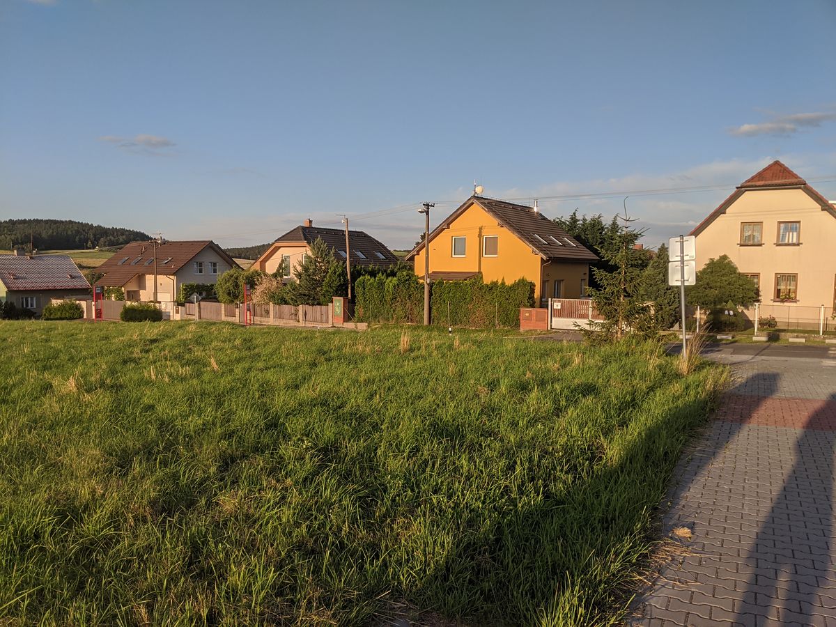 Prodej stavebního pozemku 1294 m² – fotografie 2