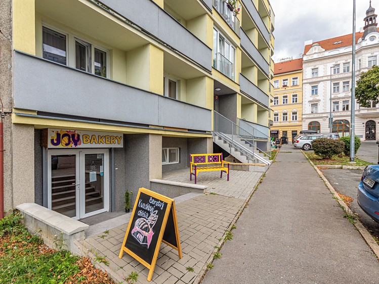 Prodej komerčního prostoru, 68 m² (14 z 16)