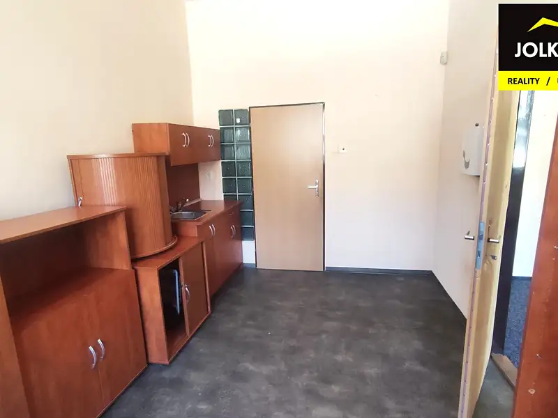 Pronájem kanceláře 15 m², Opava – náhled fotky 3