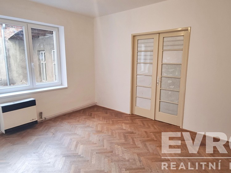 Wohnung 2+1 zur Miete, 58 m² (2 von 6)