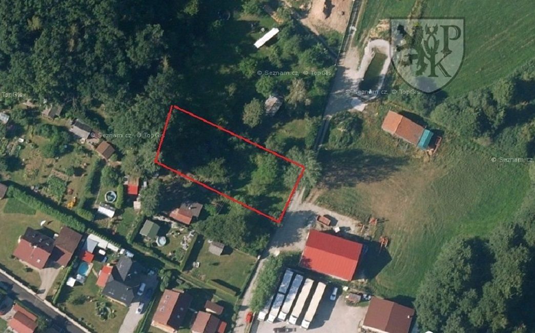 Prodej stavebního pozemku 950 m² – fotografie 2
