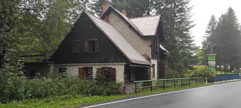 Prodej chalupy 380 m², pozemek 1000 m² – fotografie 3