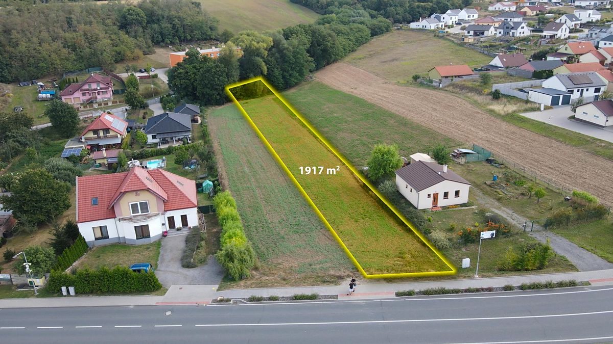 Prodej stavebního pozemku 1917 m² – fotografie 2