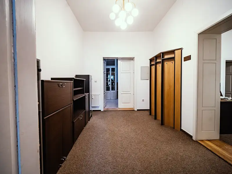 Prodej kanceláře 86 m², Broumov – náhled fotky 2