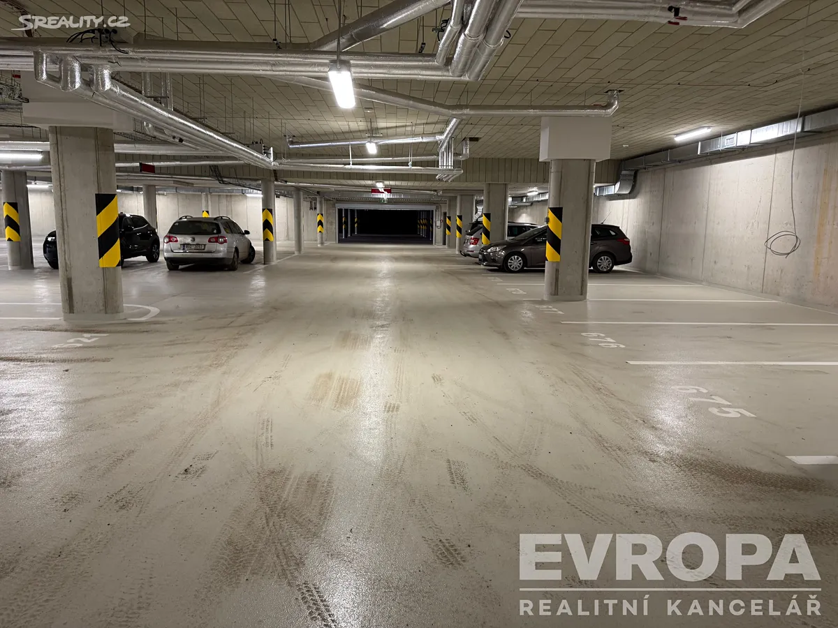 Pronájem garáže 16 m² – pohled 3
