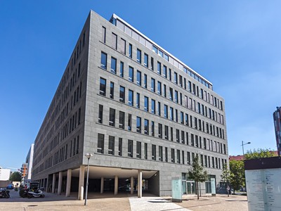 Pronájem kanceláře 75 m² — photo 2