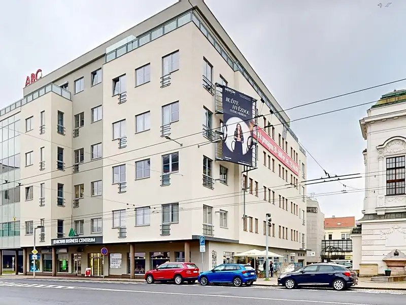 Pronájem komerční nemovitosti 100 m², Ústí nad Labem – náhled fotky 1