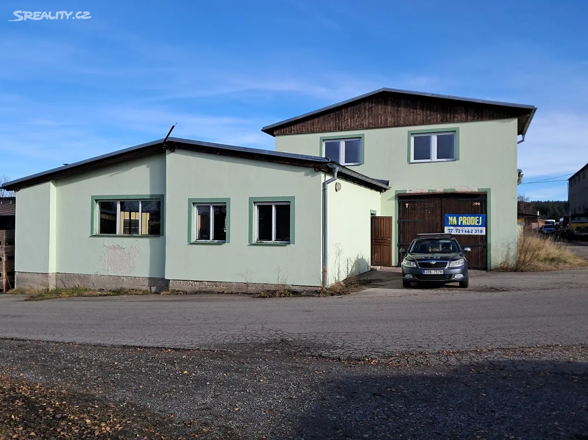 Prodej výrobní haly, prostoru 612 m²