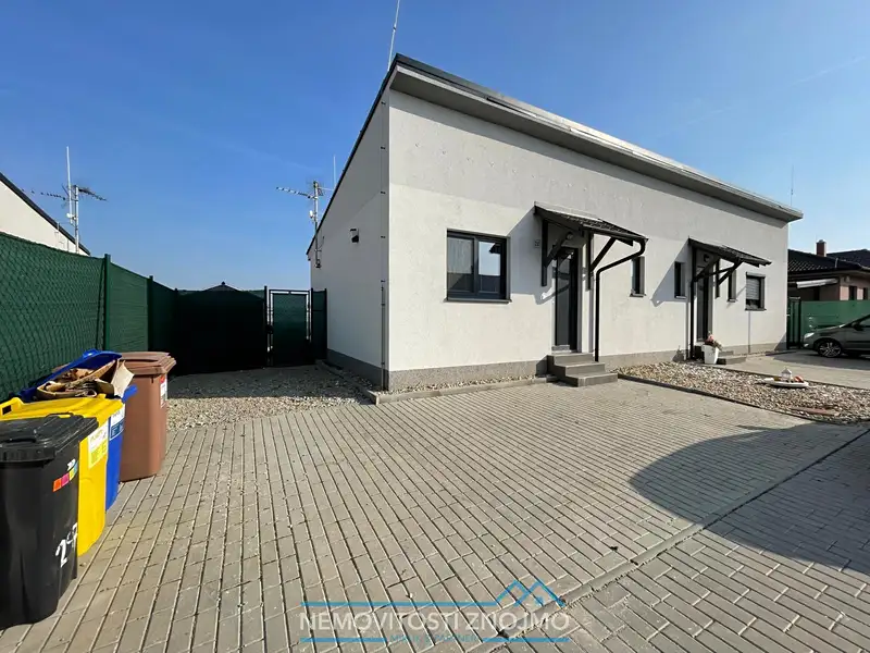 Prodej rodinného domu 50 m², pozemek 294 m², Nový Šaldorf-Sedlešovice – náhled fotky 2