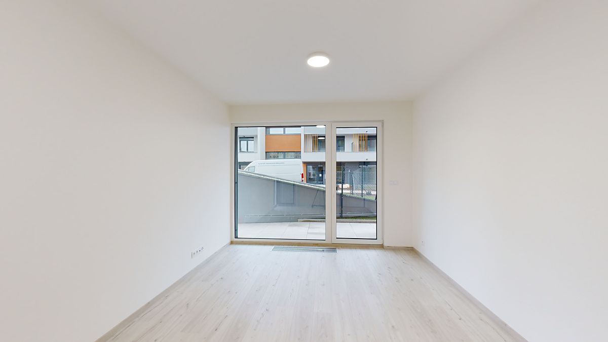 Pronájem bytu 2+kk 55 m² – fotografie 5