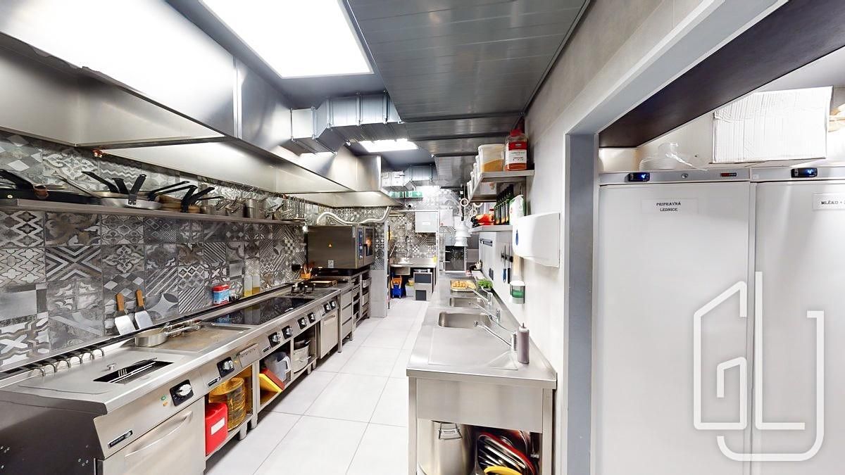 Prodej restaurace 142 m²