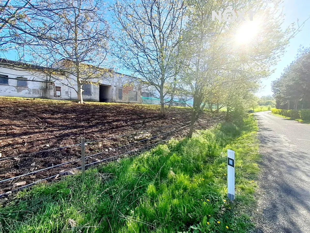 Prodej pozemku 1466 m²