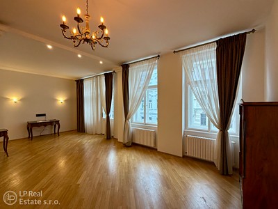 Pronájem bytu 3+kk 111 m² (Jednopodlažní)