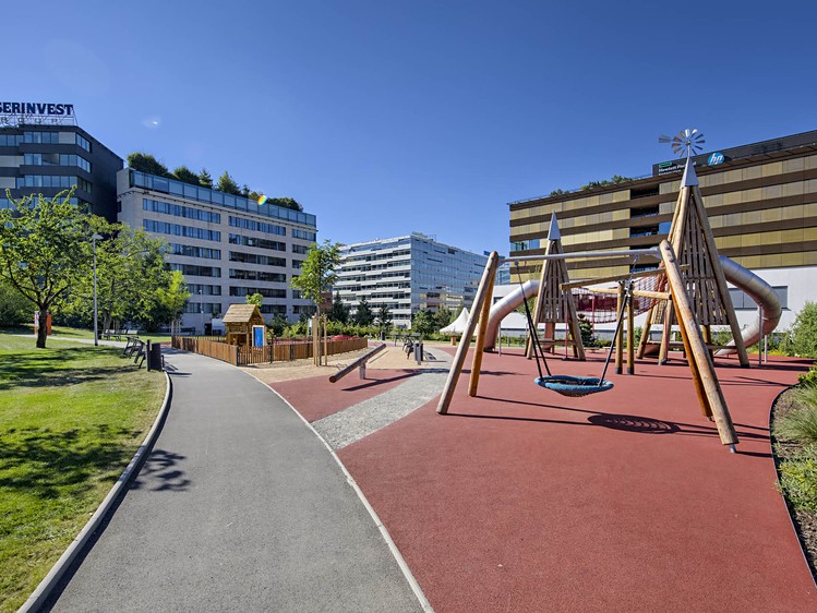 Pronájem komerčního prostoru, 2 030 m² (25 z 31)