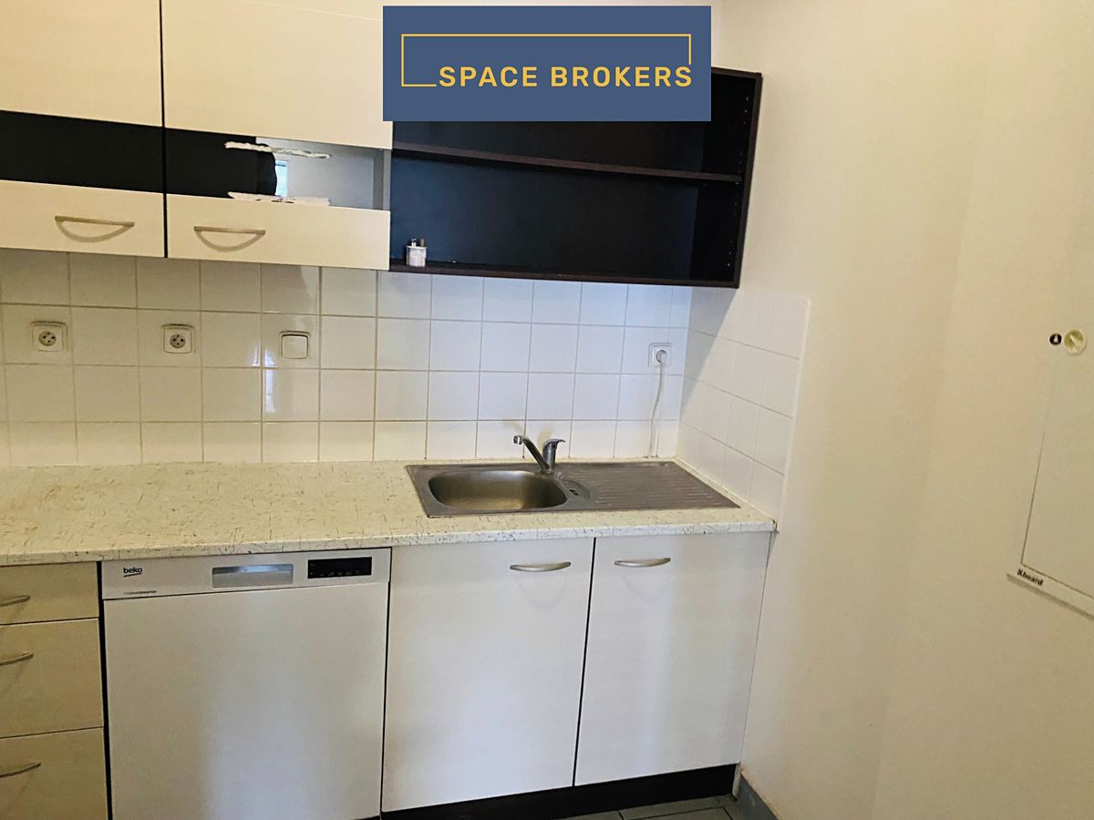Pronájem obchodního prostoru 350 m² – fotografie 3