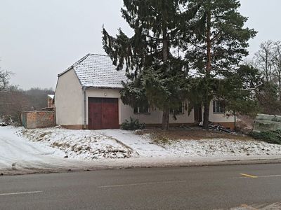 Prodej rodinného domu 158 m², pozemek 6169 m²
