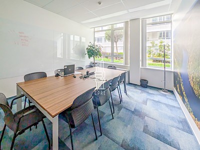 Pronájem kanceláře 260 m² — photo 4