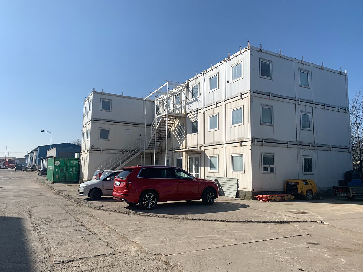 Prodej skladového prostoru 375 m² – fotografie 3