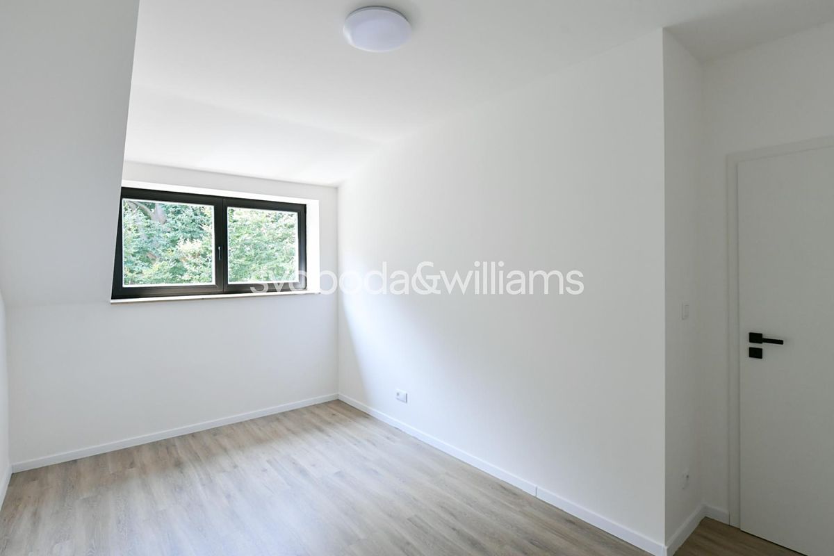 Prodej rodinného domu 95 m², pozemek 152 m² – fotografie 4