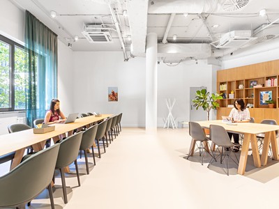 Pronájem kanceláře 75 m² — photo 3