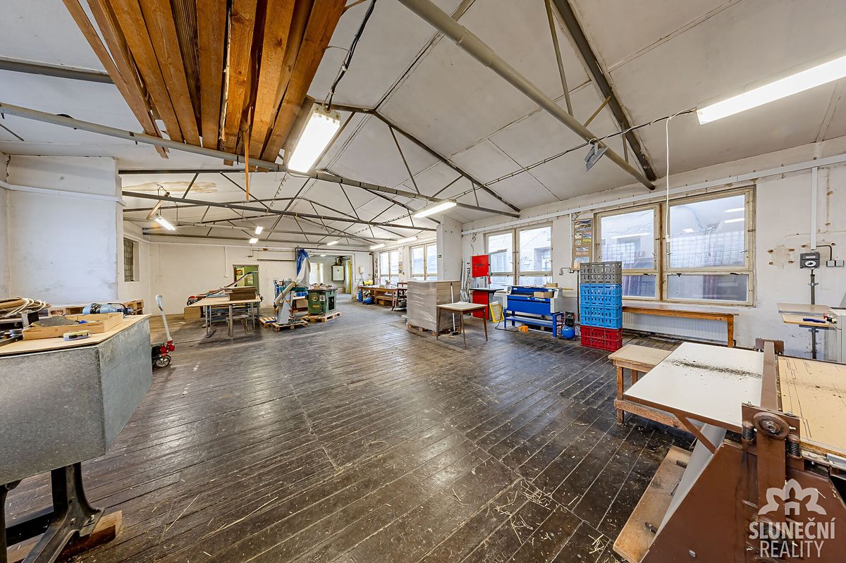 Pronájem výrobní haly, prostoru 230 m² – fotografie 2