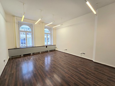 Pronájem kanceláře 64 m²