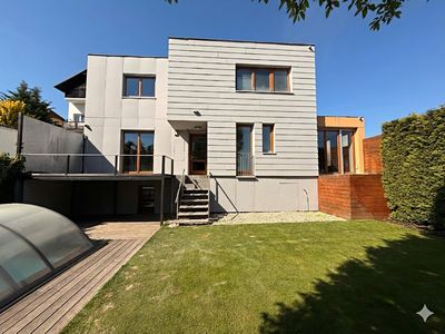 Prodej rodinného domu 200 m², pozemek 376 m²