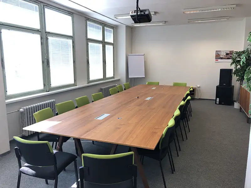 Pronájem kanceláře 45 m², Klatovy – náhled fotky 2
