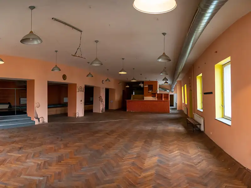Pronájem restaurace 430 m², Sokolov – náhled fotky 1