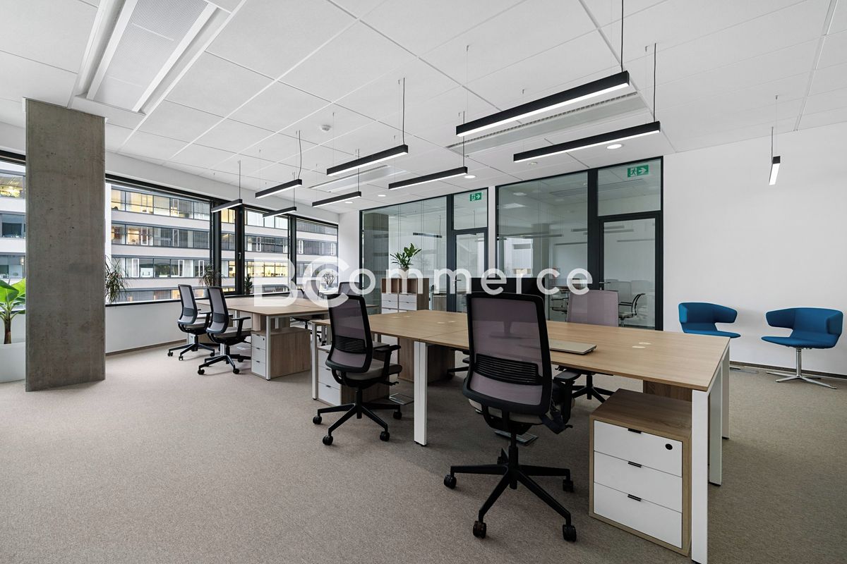 Pronájem kanceláře 148 m² – fotografie 3