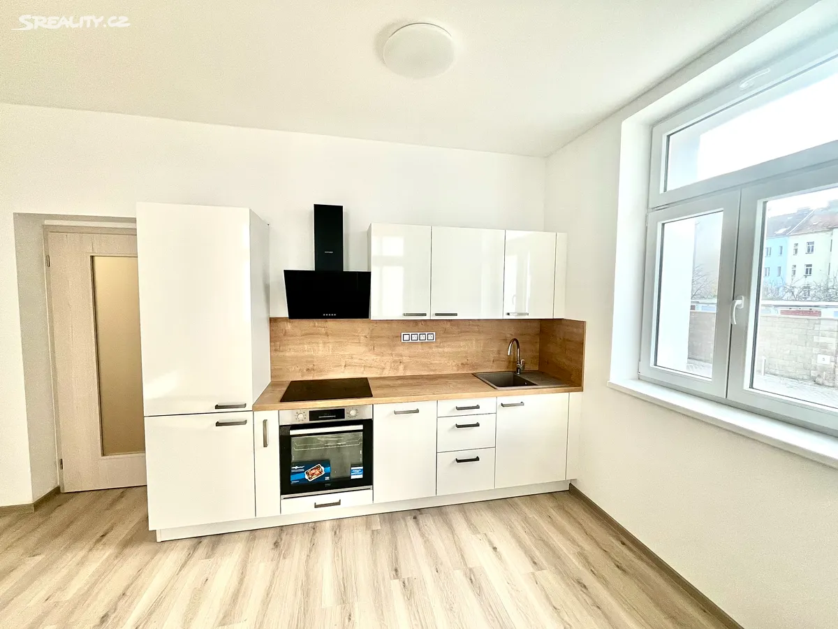 Prodej bytu 2+kk 48 m², České Budějovice